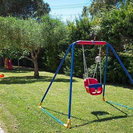 מלון Aurora לטינה